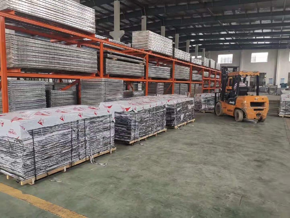 現(xiàn)代化車(chē)間