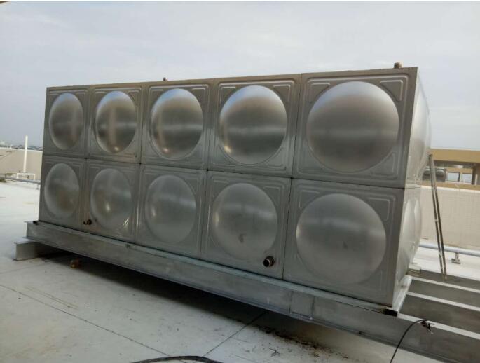 有人問不銹鋼水箱是選方的好還是圓的好？