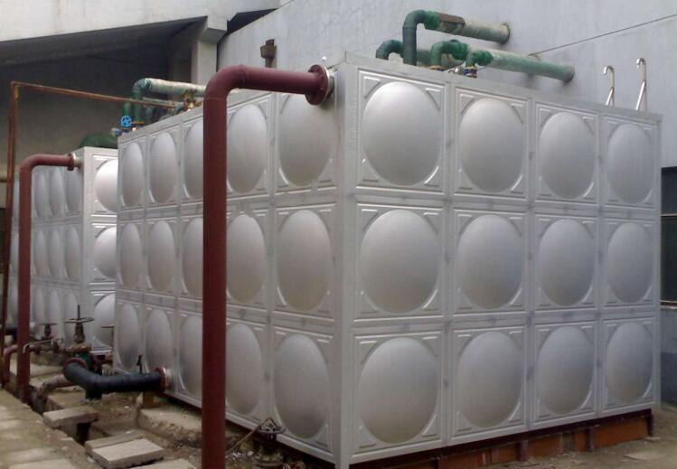 不銹鋼水箱使用時(shí)需要留意哪幾點(diǎn)？