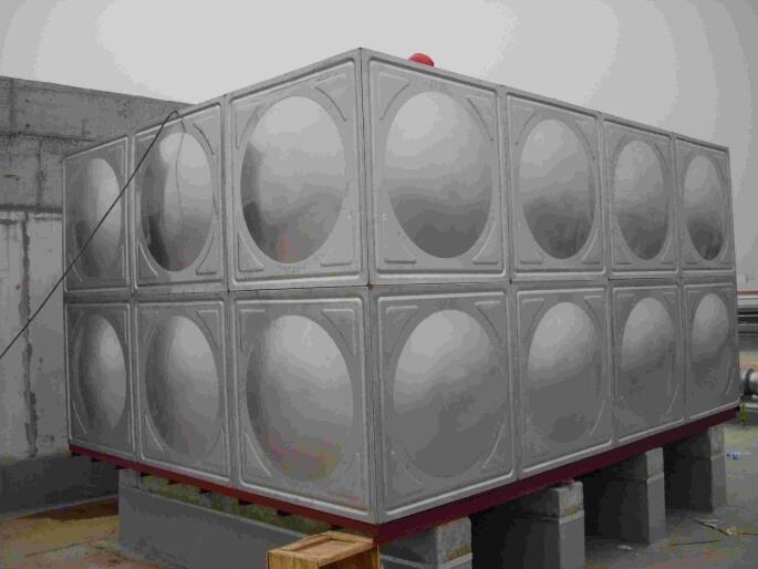 不銹鋼水箱生產(chǎn)廠家 不銹鋼水箱生產(chǎn)廠家